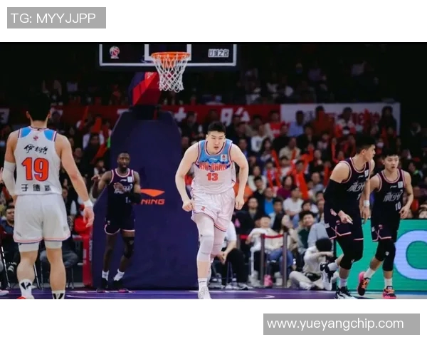 CBA联赛精彩对决新疆队迎战广州队直播盛况全程回顾